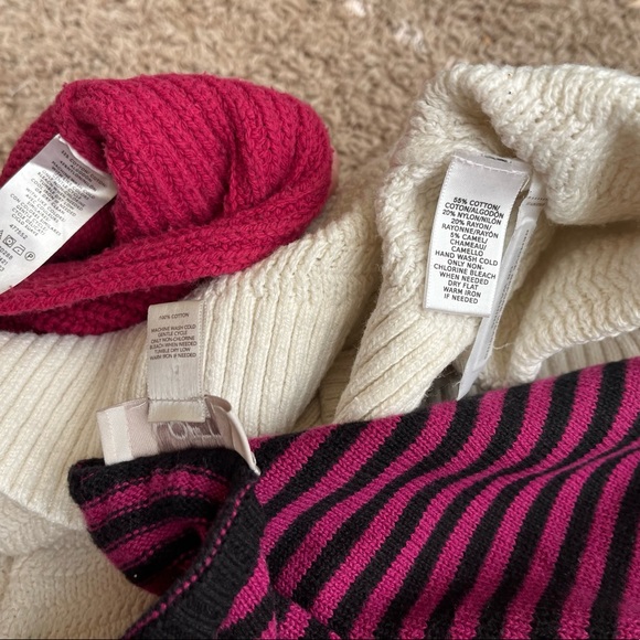 Three winter sweaters one wrap style - Picture 2 of 2